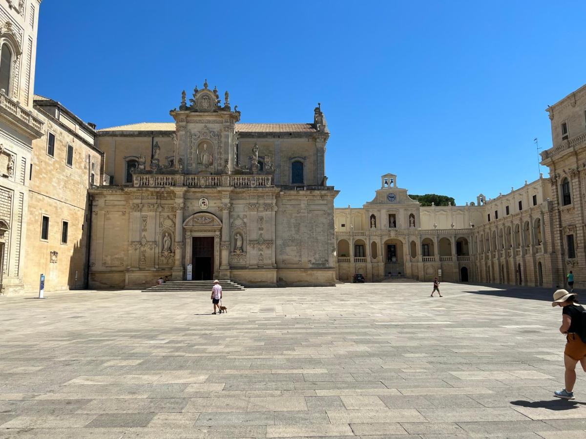 Ai Propilei Del Duomo Luxury Suite レッチェ エクステリア 写真